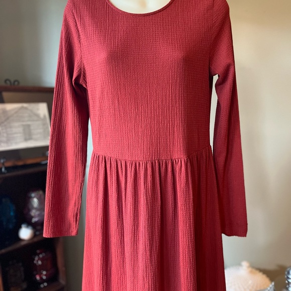 LUSH BURNT ORANGE TIERED DRESS SIZE MEDIUM FALL DRESS WAFFLE PRINT - Picture 2 of 11